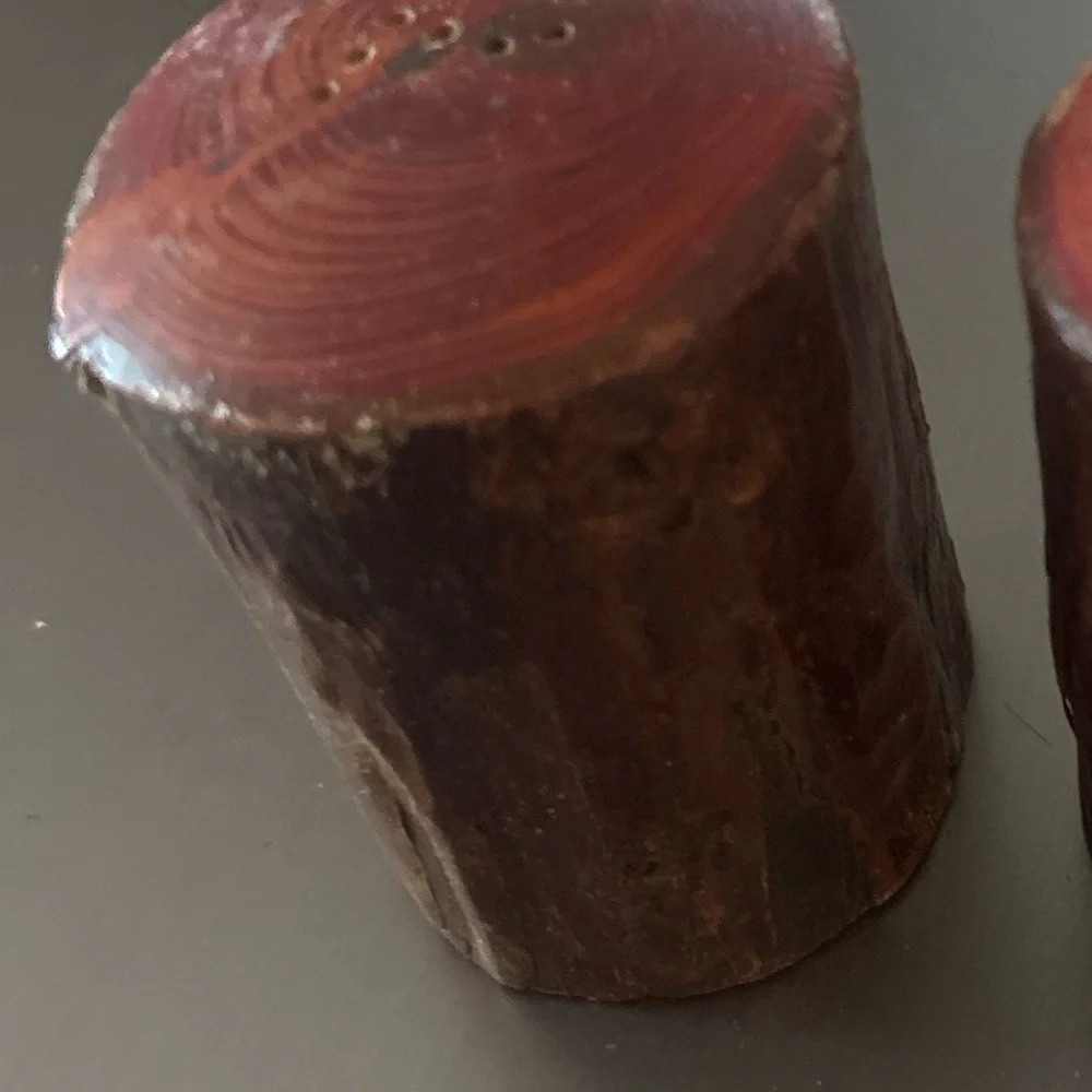 Rustic Log Wood Salt & Pepper Shakers –